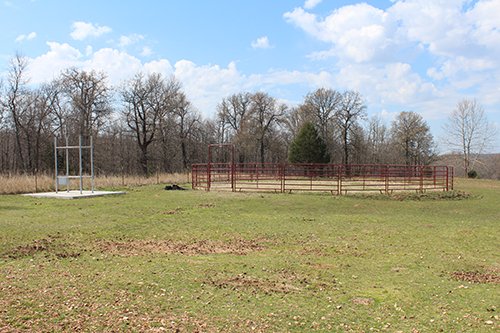 Tract 4 - Round Pen - OKLAHOMA LAND & REAL ESTATE AUCTION, 438 +/- Acres offered in 13 Tracts